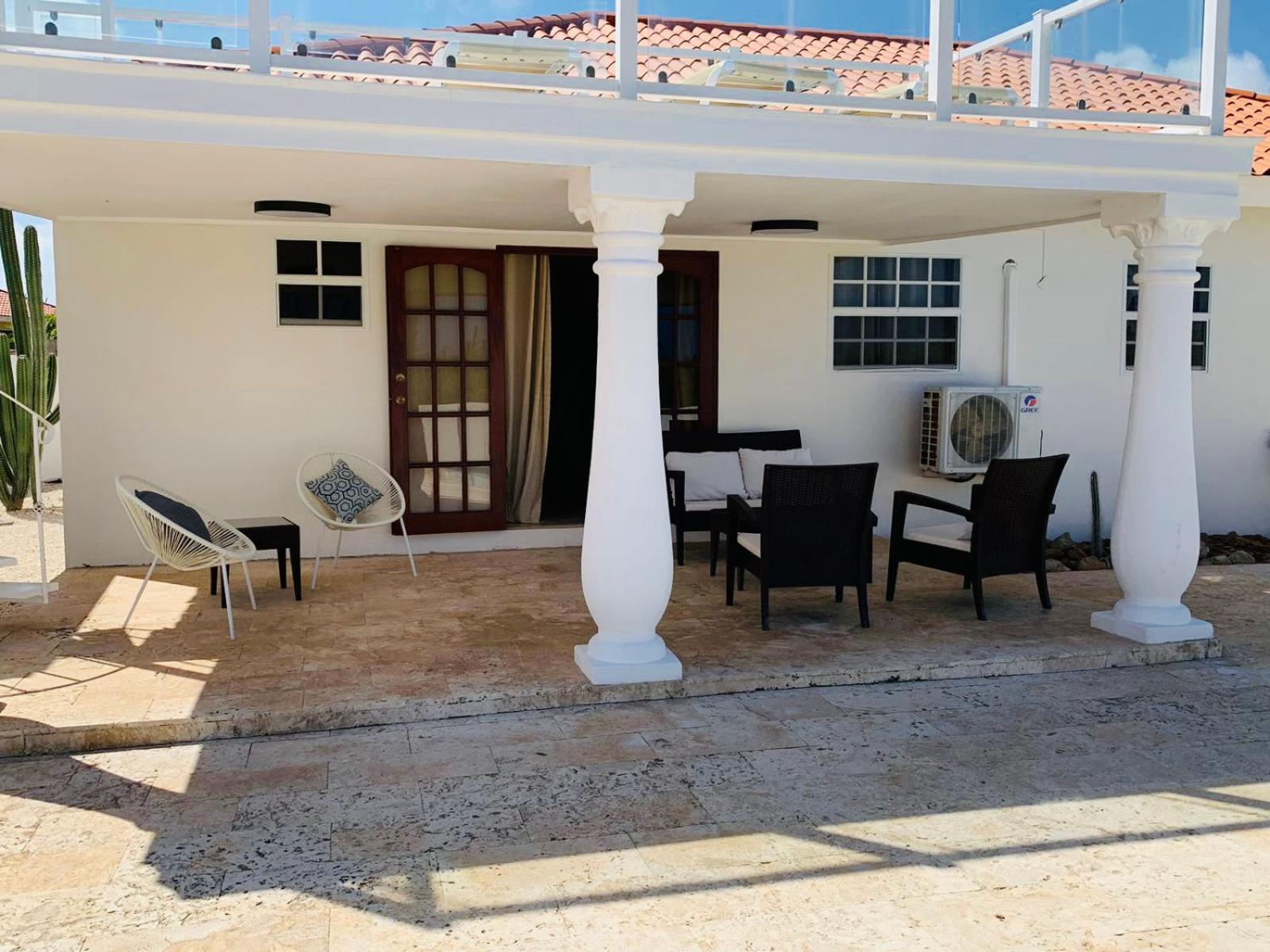 Jolie Villa Entire Villa In Noord, Aruba Palm Beach Esterno foto
